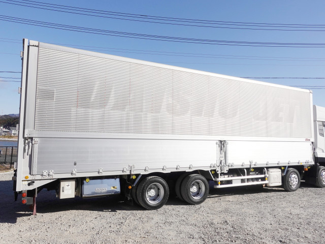 Nissan UD quon Large Wing body QKG-CG5ZA(100007) 7枚目