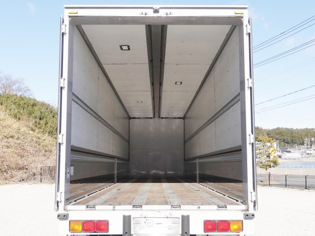 Nissan UD quon Large Wing body QKG-CG5ZA(100007) 14枚目