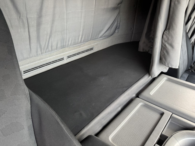 Nissan UD quon Large Wing body QKG-CG5ZE(100006) 41枚目