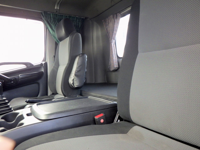 日野 レンジャー 中型 平ボディ TKG-FD9JKAA(100009) 11枚目