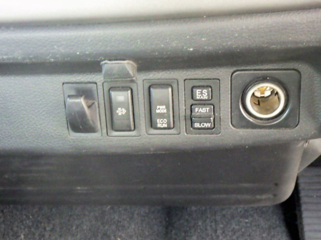 日野 レンジャー 中型 平ボディ TKG-FD9JKAA(100009) 17枚目