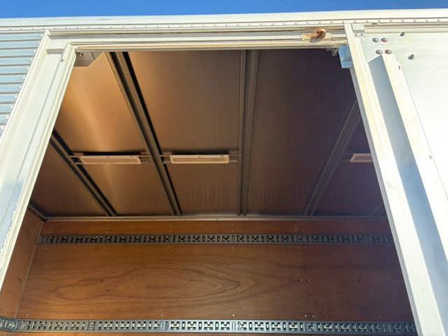 Mitsubishi Fuso canter Small Box body TKG-FEB50(100011) 8枚目