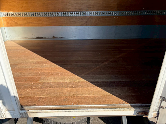 Mitsubishi Fuso canter Small Box body TKG-FEB50(100011) 9枚目