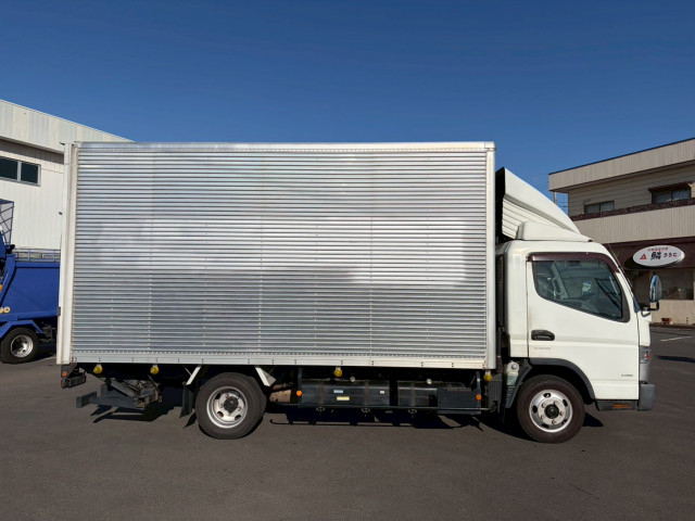 Mitsubishi Fuso canter Small Box body TKG-FEB50(100011) 10枚目