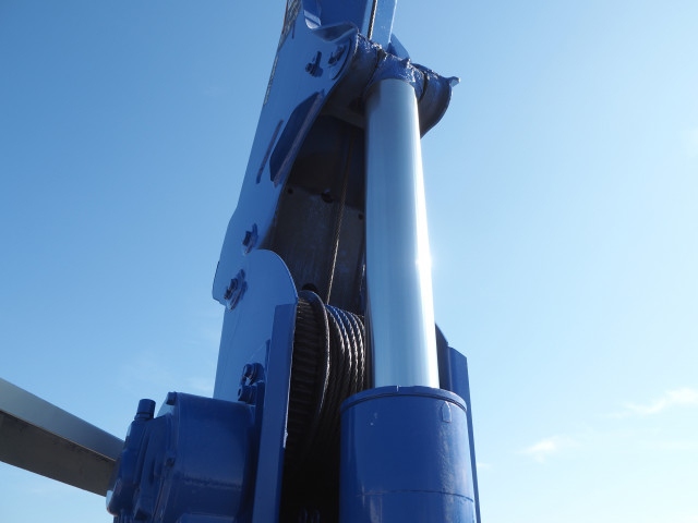 いすゞ エルフ 小型 平ボディ（クレーン付） TPG-NKR85AR(100012) 12枚目