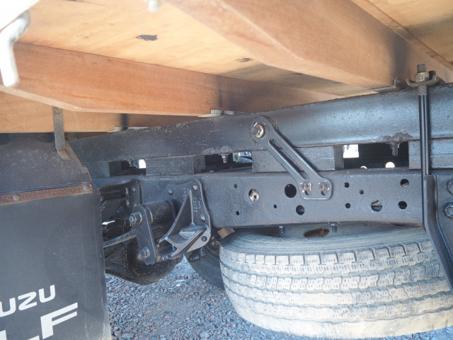 いすゞ エルフ 小型 平ボディ（クレーン付） TPG-NKR85AR(100012) 31枚目