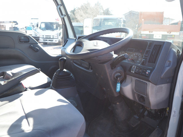 いすゞ エルフ 小型 平ボディ（クレーン付） TPG-NKR85AR(100012) 43枚目