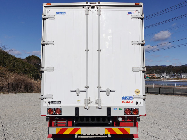 Isuzu forward 6studs large Wing body SKG-FSR90S2(100035) 7枚目