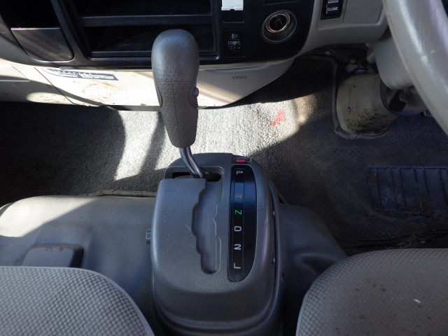 トヨタ トヨエース 小型 平ボディ ABF-TRY220(100037) 15枚目