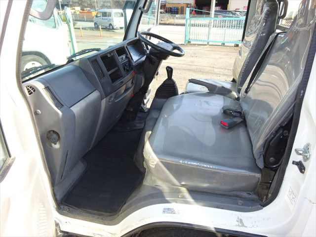 Isuzu elf Small Double cab TKG-NJR85A(100039) 28枚目