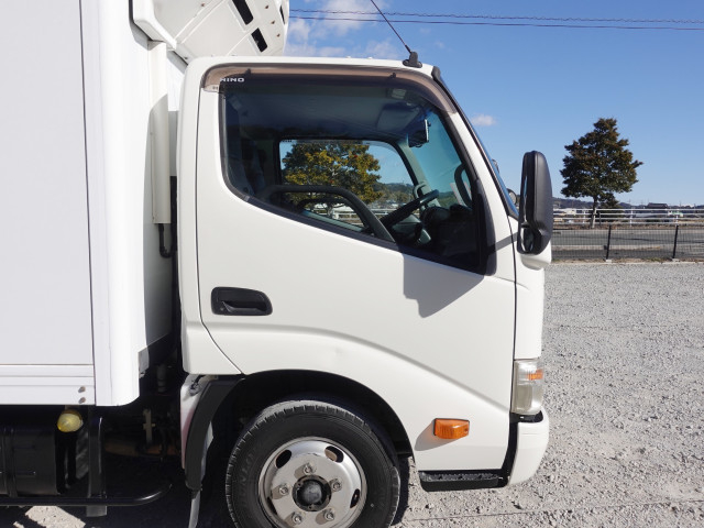 Hino dutro Small Freezer box_body TKG-XZU600M(100040) 7枚目