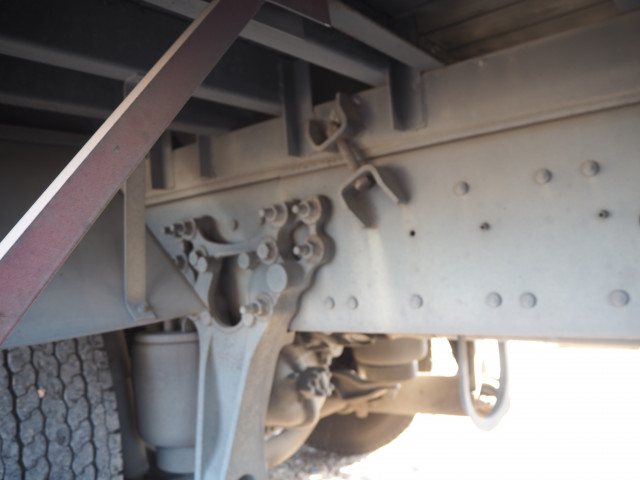 UDトラックス（日産） クオン 大型 平ボディ QKG-CW5ZA(100043) 15枚目