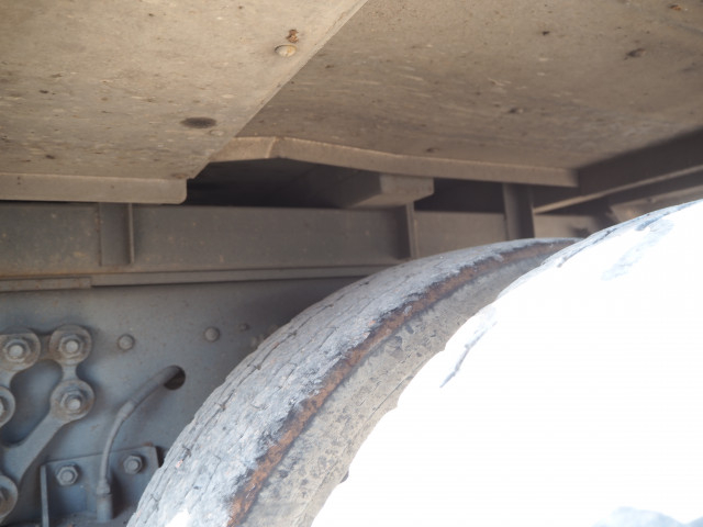 UDトラックス（日産） クオン 大型 平ボディ QKG-CW5ZA(100043) 30枚目