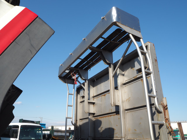 UDトラックス（日産） クオン 大型 平ボディ QKG-CW5ZA(100043) 36枚目