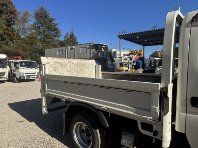 トヨタ ダイナ 小型 Wキャブ SKG-XZU685(100049) 6枚目