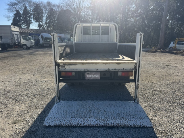 トヨタ ダイナ 小型 Wキャブ SKG-XZU685(100049) 9枚目