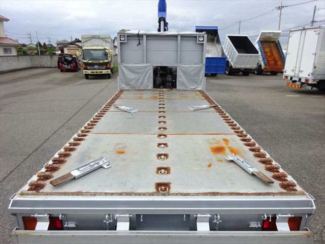 いすゞ フォワード 増トン 平ボディ（クレーン付） LKG-FTR90T2(100052) 19枚目