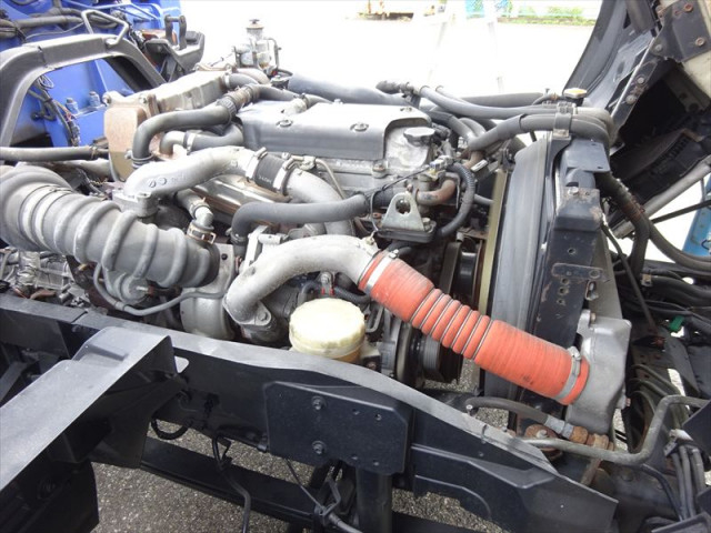 いすゞ フォワード 増トン 平ボディ（クレーン付） LKG-FTR90T2(100052) 37枚目