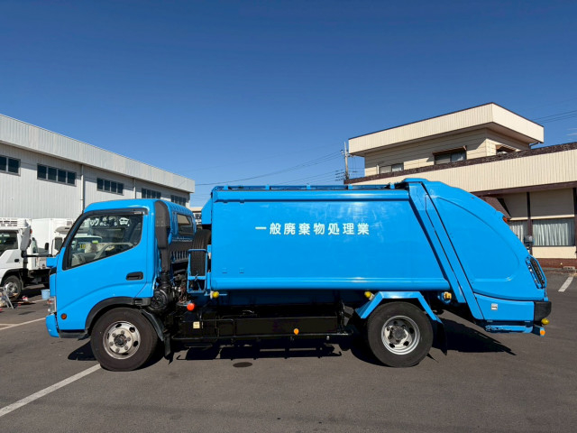 日野 デュトロ 小型 塵芥車（プレス式） BDG-XZU414M(100055) 8枚目