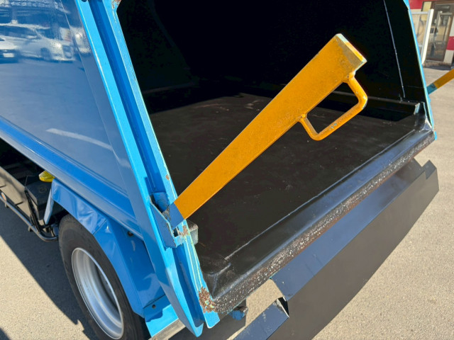 日野 デュトロ 小型 塵芥車（プレス式） BDG-XZU414M(100055) 16枚目