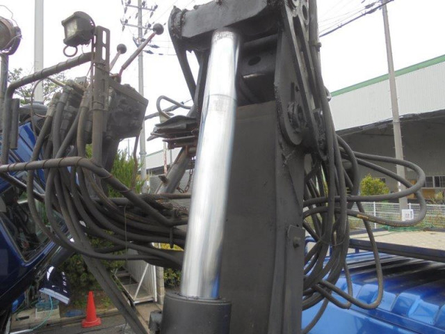 日野 レンジャー 増トン 平ボディ（クレーン付） BDG-GK8JNWA(100059) 13枚目