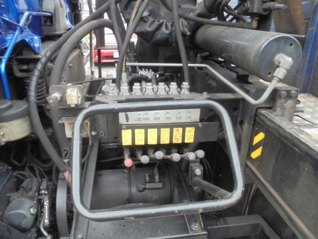 日野 レンジャー 増トン 平ボディ（クレーン付） BDG-GK8JNWA(100059) 17枚目