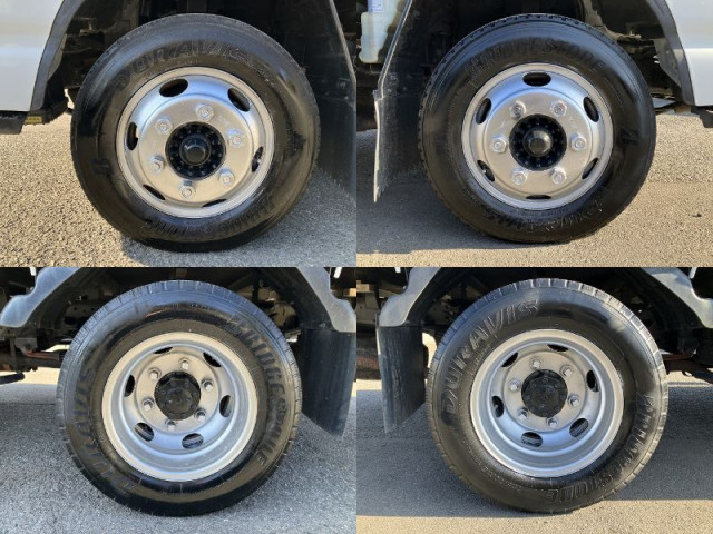 いすゞ エルフ 小型 平ボディ PB-NPR81AN(100064) 24枚目