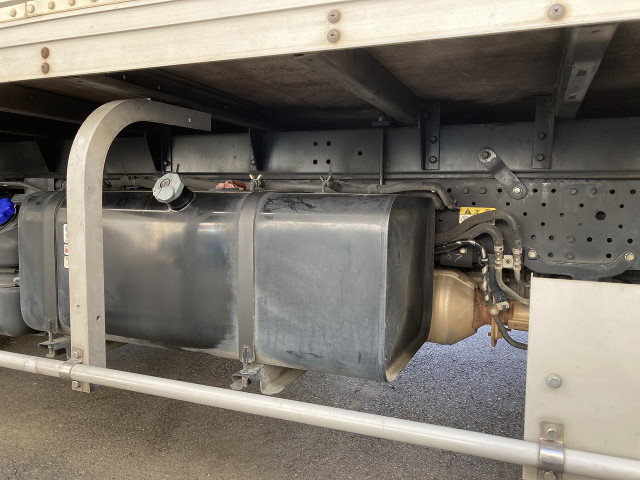 いすゞ エルフ 小型 バン 2RG-NPR88YN(100066) 12枚目