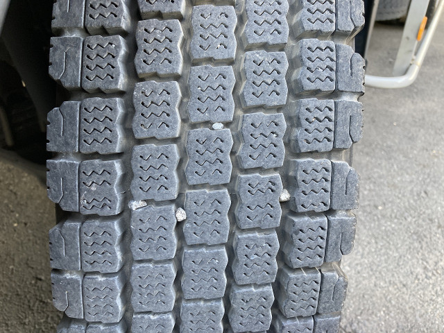 いすゞ エルフ 小型 バン 2RG-NPR88YN(100066) 14枚目