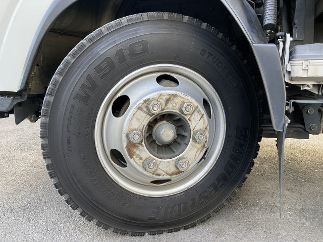 いすゞ エルフ 小型 バン 2RG-NPR88YN(100066) 35枚目