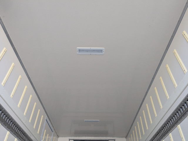 日野 レンジャー 小型 冷蔵冷凍バン 2RG-XZU710M(100068) 46枚目