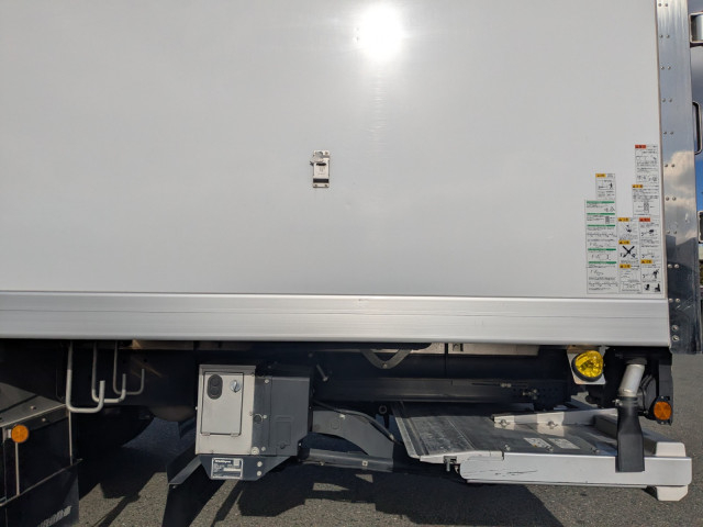 日野 レンジャー 中型 冷蔵冷凍バン 2KG-FD2ABG(100069) 25枚目