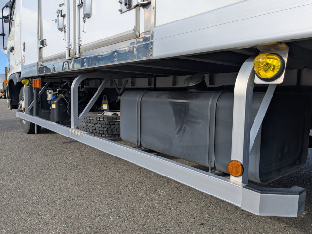 日野 レンジャー 中型 冷蔵冷凍バン 2KG-FD2ABG(100069) 26枚目