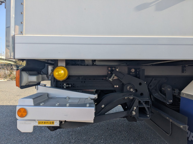 日野 レンジャー 小型 冷蔵冷凍バン 2RG-XZU710M(100068) 50枚目