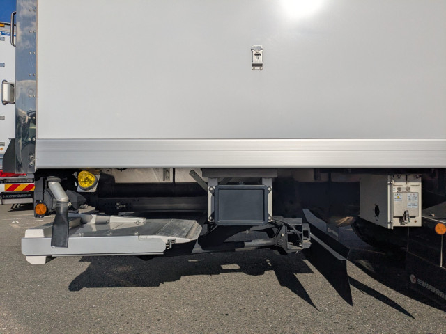 日野 レンジャー 中型 冷蔵冷凍バン 2KG-FD2ABG(100069) 30枚目