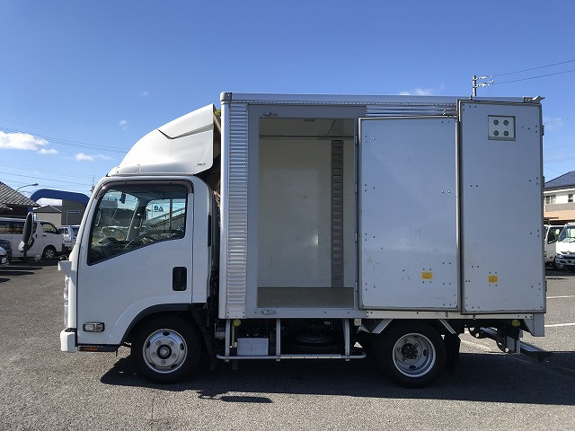 いすゞ エルフ 小型 バン 2RG-NMR88AN(100072) 14枚目