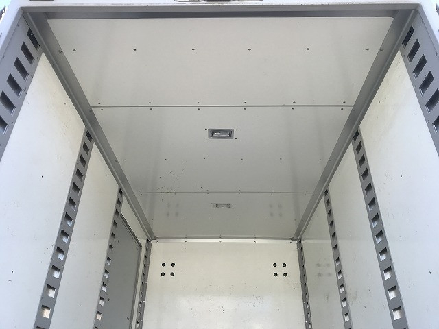 いすゞ エルフ 小型 バン 2RG-NMR88AN(100072) 23枚目