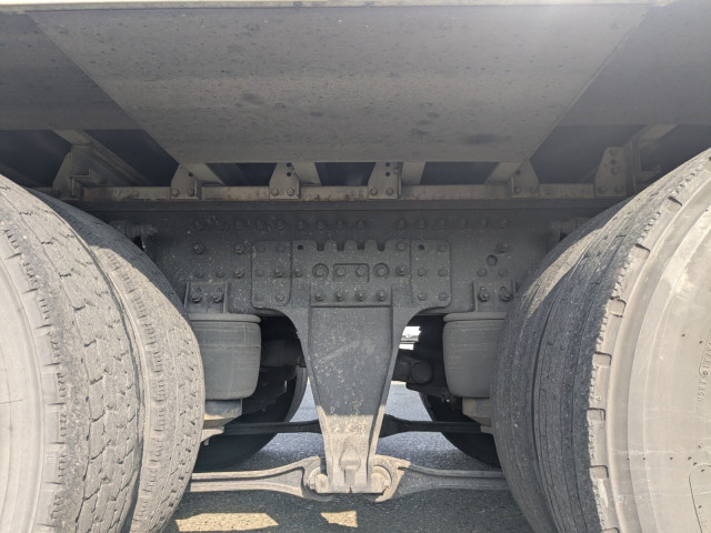 UDトラックス（日産） クオン 大型 ウィング 2PG-CG5CA(100074) 25枚目