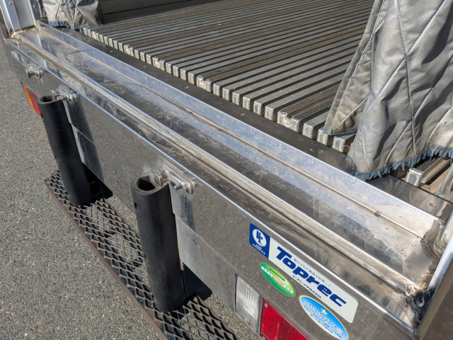 いすゞ エルフ 小型 冷蔵冷凍バン TRG-NJR85AN(100075) 11枚目