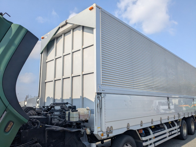 UDトラックス（日産） クオン 大型 ウィング 2PG-CG5CA(100074) 39枚目