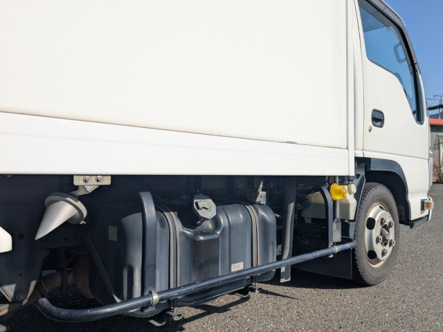 いすゞ エルフ 小型 冷蔵冷凍バン TRG-NJR85AN(100075) 31枚目