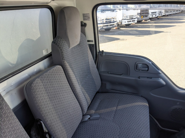 いすゞ エルフ 小型 冷蔵冷凍バン TRG-NJR85AN(100075) 34枚目