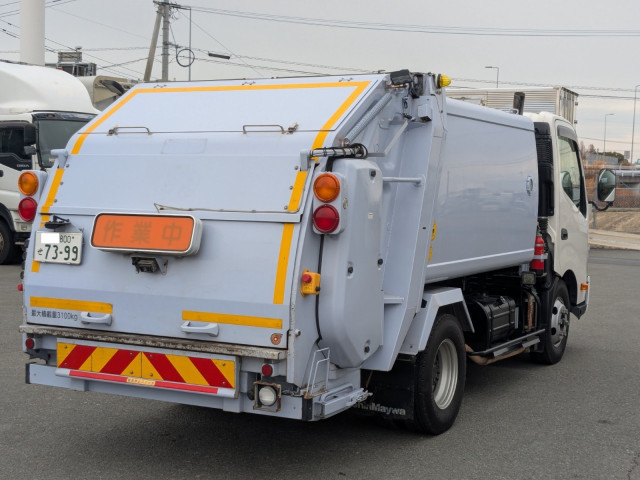 日野 デュトロ 小型 塵芥車（プレス式） TKG-XZU700M(100077) 5枚目