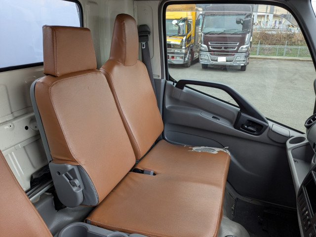 日野 デュトロ 小型 塵芥車（プレス式） TKG-XZU700M(100077) 33枚目