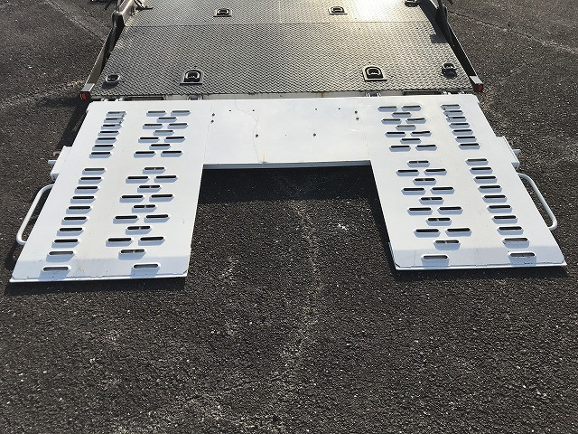 いすゞ エルフ 小型 キャリアカー TRG-NPR85AN(100079) 17枚目