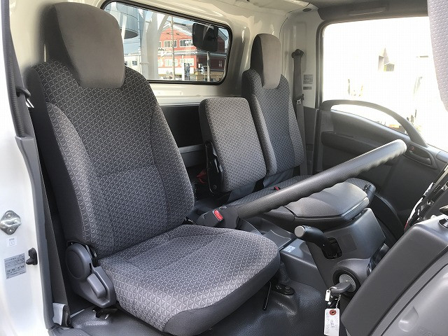 いすゞ エルフ 小型 キャリアカー TRG-NPR85AN(100079) 30枚目