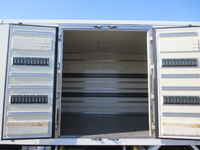 Mitsubishi Fuso canter Small Freezer box_body 2PG-FEB90(100080) 11枚目