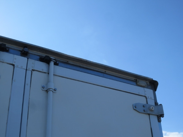Mitsubishi Fuso canter Small Freezer box_body 2PG-FEB90(100080) 23枚目