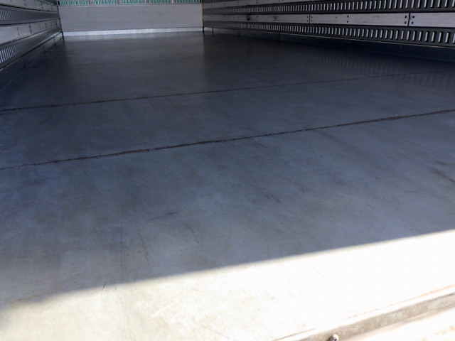 いすゞ フォワード 中型 バン TKG-FRR90T2(100082) 11枚目