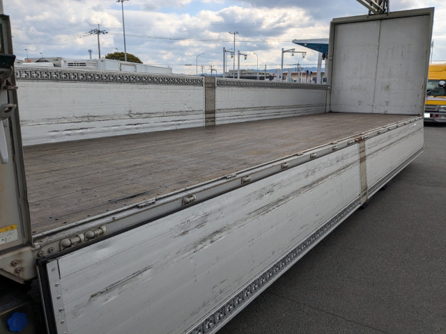 UDトラックス（日産） クオン 大型 ウィング QPG-CD5ZA(100081) 30枚目